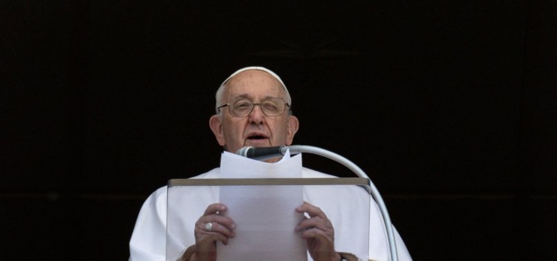 POPE SAYS ARGENTINA GOVERNMENT WANTED MY HEAD WHEN HE WAS IN BUENOS AIRES