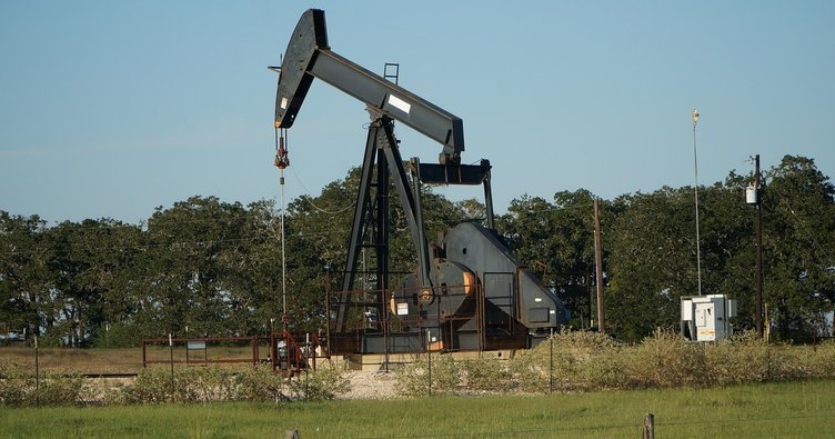 Brent petrolün varili 99,24 dolardan işlem görüyor