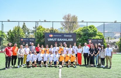 ahrefindexmastercardclasstkktLnktargetblankMastercardayenilikçiteknolojileriniveuzmanlığınıiyilikiçinseferberediyor