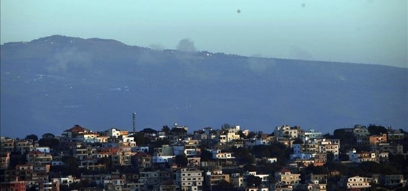 SYRIAN ROCKETS TARGET ISRAEL; 1 LANDS IN GOLAN HEIGHTS, SAYS ISRAELI ARMY