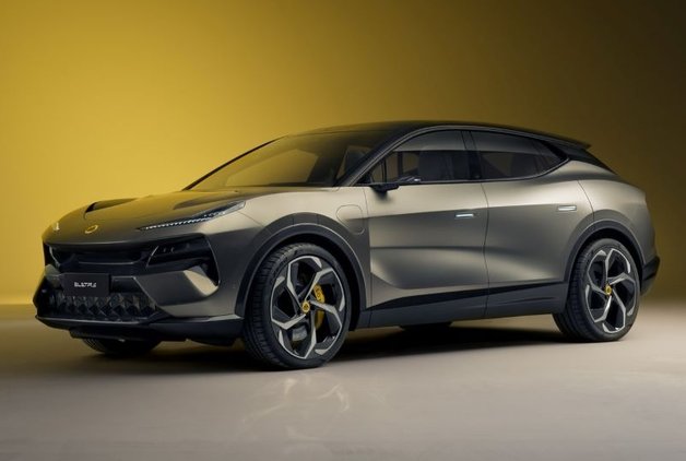 LOTUS’UN İLK SUV’U
