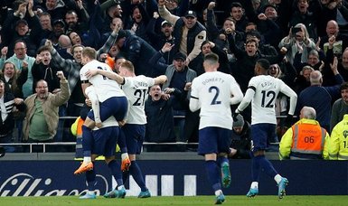 Son double shoots Spurs into fifth with 3-1 win over West Ham