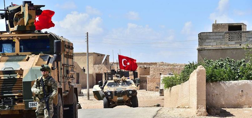TURKISH TROOPS ADVANCE INTO NORTHERN SYRIA