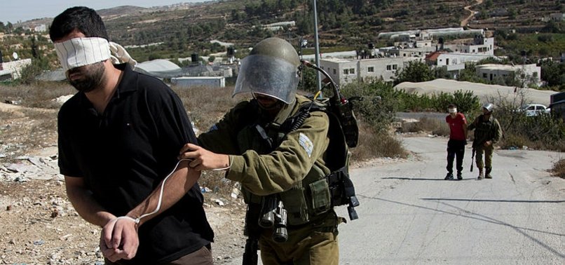 ISRAELI POLICE ARREST 7 PALESTINIANS IN JERUSALEM