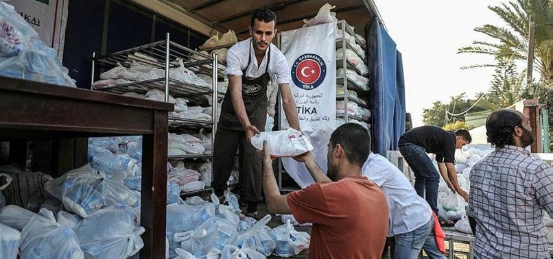 TURKISH AGENCY PROVIDES IFTAR TO 1,000 FAMILIES IN GAZA