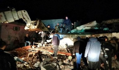 At least 10 killed in Türkiye earthquake, dozens trapped under rubble