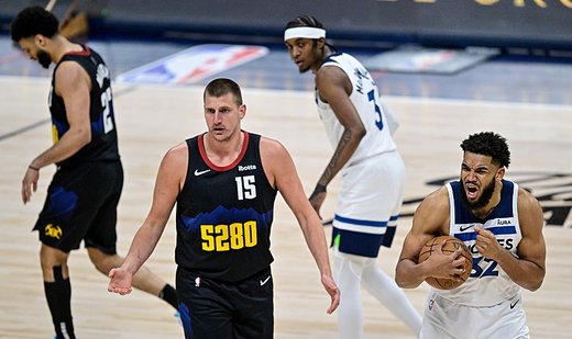 Nikola Jokic, Nuggets blow out Wolves in Game 3