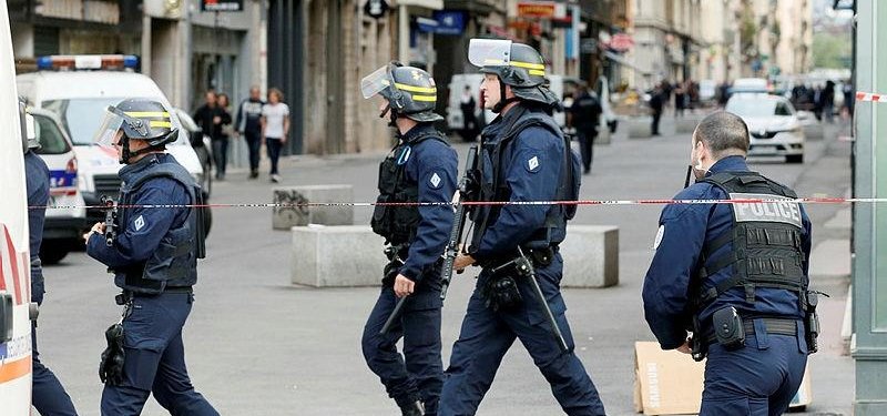 5 people arrested after bakery bomb explosion in France