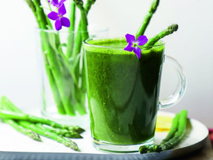 Kuşkonmazlı Detoks İçeceği