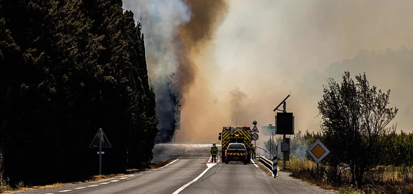 12,000 EVACUATED AS SOUTHERN FRANCE CONTINUES TO BATTLE WILDFIRES