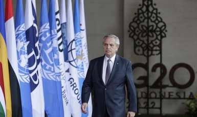 Argentina president to comply with 