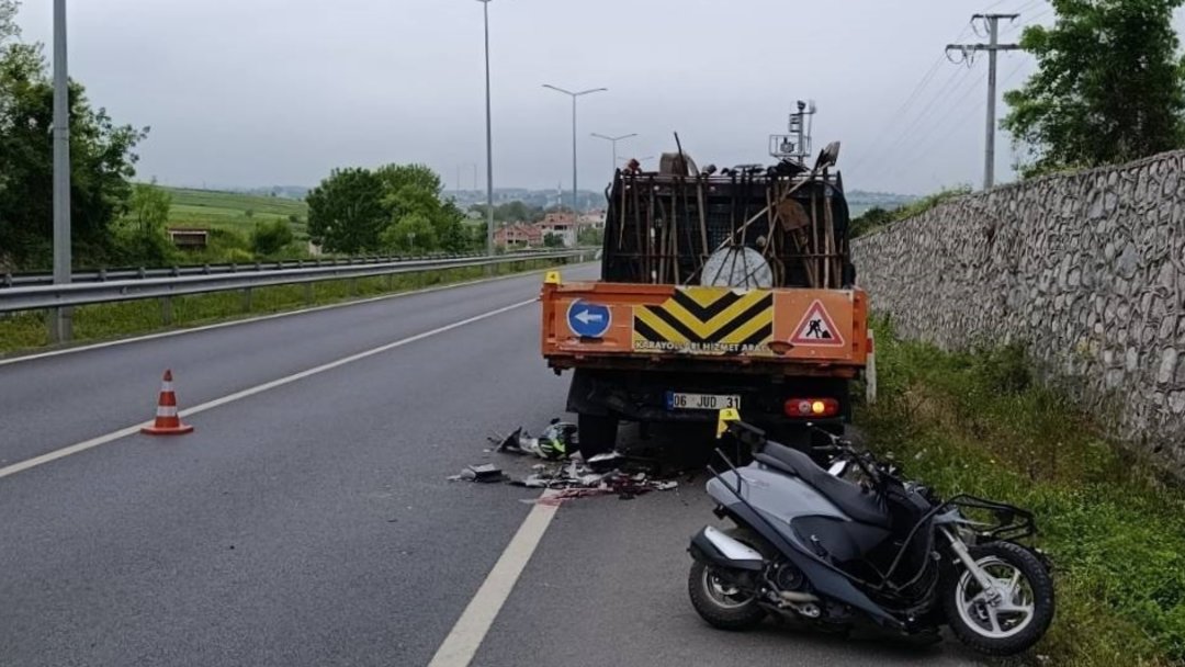 MOTOSİKLET SÜRÜCÜSÜ CAN VERDİ