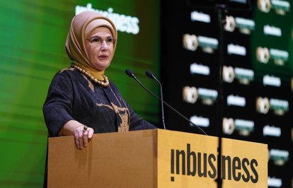 EmineErdoğanahrefindexsifiratikclasstkktLnktargetblankSıfıratıkahiçbitmeyenyolculuk