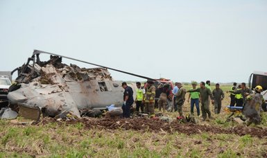 Fourteen die in helicopter crash in Mexico after drug lord arrest