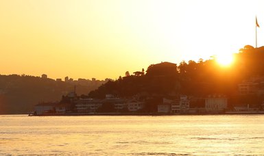 Breathtaking sunrise seen in Istanbul