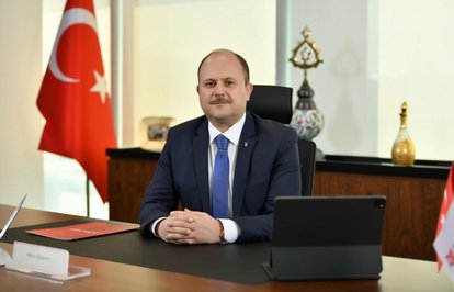 ahrefindexziraatkatilimclasstkktLnktargetblankZiraatKatılımaınbilançobüyüklüğü3842milyarTLyeulaştı