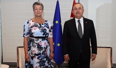 Turkish FM Çavuşoğlu meets with EU commissioner for home affairs