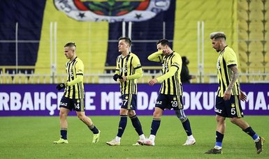 Fenerbahçe suffer shock defeat to Göztepe in Turkish Super League