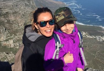 Sinem Güvenin kızı Defneden güzel haber