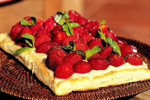 Çilekli Milföy Tart