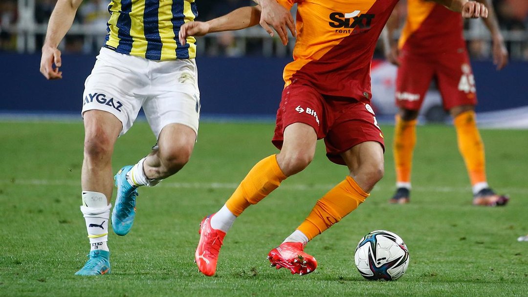 EN FAZLA DURAKLAYAN TÜRKİYE SÜPER LİG