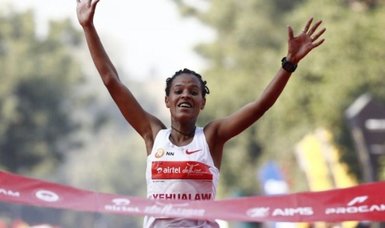 Athletics-Ethiopia's Yehualaw smashes 10km road world record