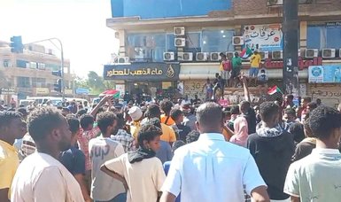 Mobile internet services cut in Sudan amid calls for anti-coup rallies