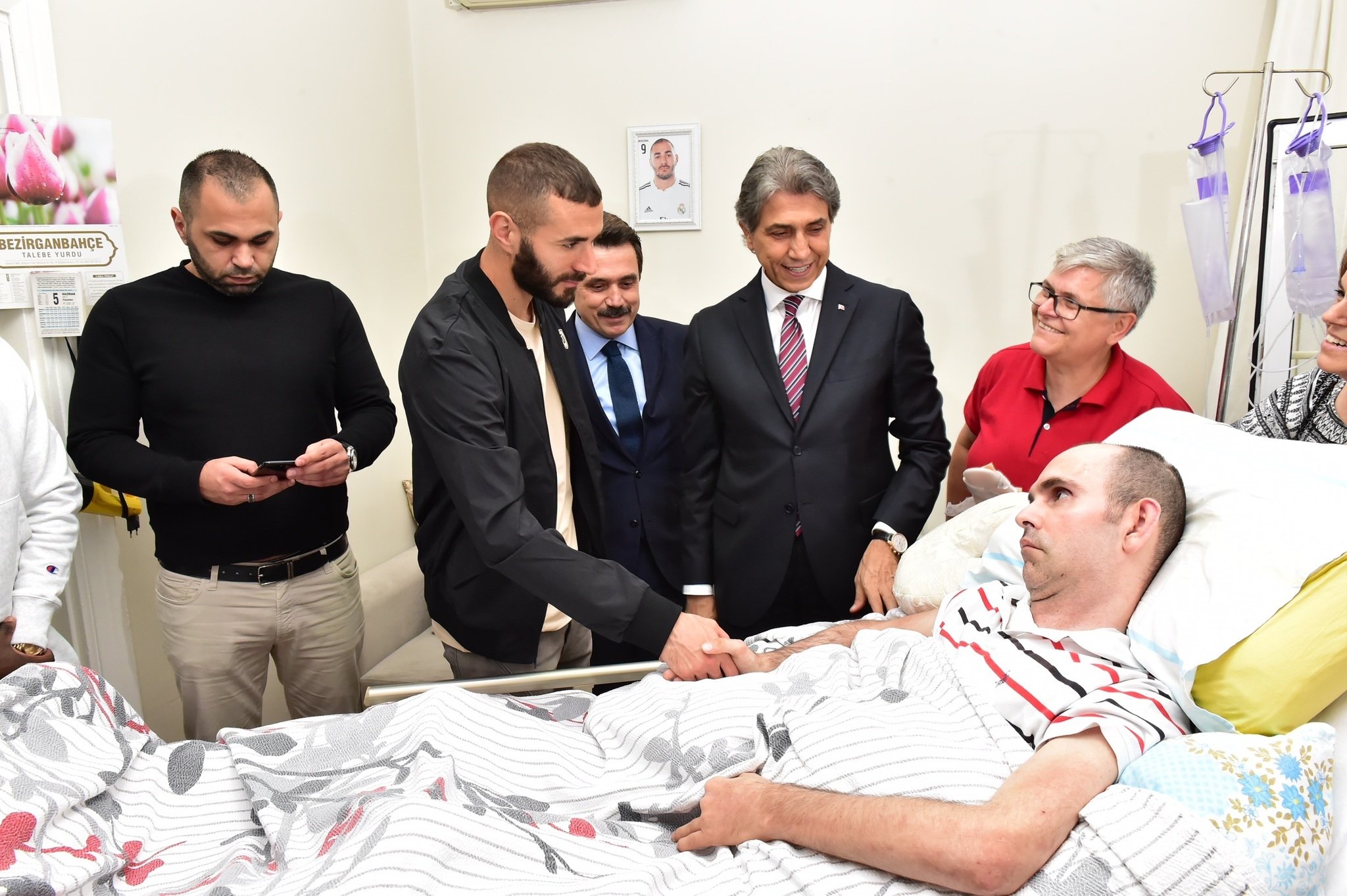 Benzema, Fatih’te iftar progrmına katıldı