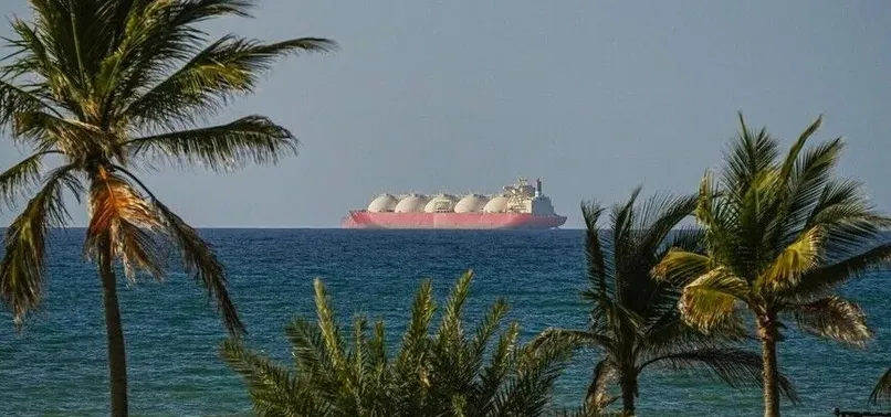 Fire on Ship in Qatar Contained Amidst Iran-US Strain Fire on Ship in Qatar Contained Amidst Iran-US Strain