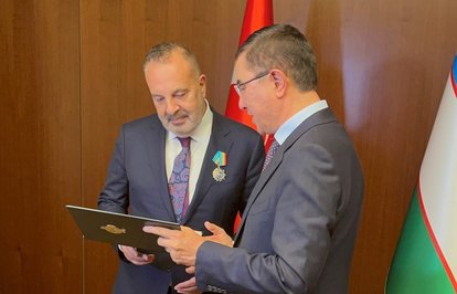 AksaEnerjiCEOsuKazancıyaÖzbekistanDostlukNişanı