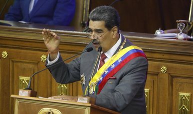 Venezuela arrests 32 in alleged plot to kill Maduro