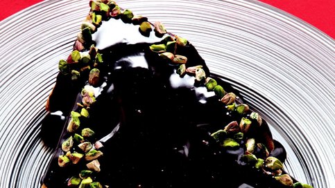 Çikolatalı Çam Ağacı Pastası