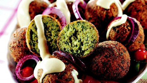 Tahin Soslu Falafel