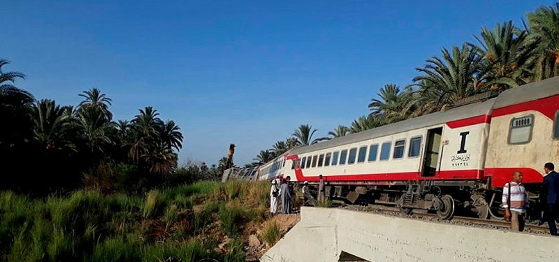 PASSENGER TRAIN DERAILS IN EGYPT; 6 HURT