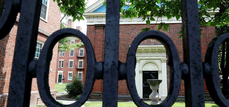 US rescinds order denying visas for foreign students