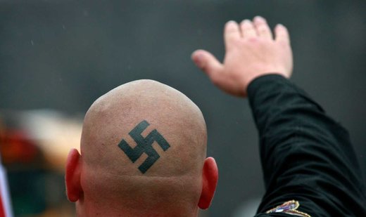 German police investigating Nazi salutes at Munich restaurant