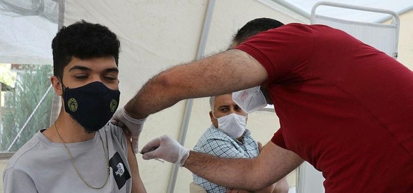 OVER 90 MLN COVID-19 JABS ADMINISTERED IN TURKEY SO FAR