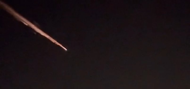 CAUGHT ON VIDEO: IMPRESSIVE FIREBALL CROSSES THE SKY