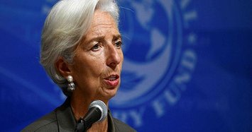 Window 'narrowing' for global economy, IMF warns