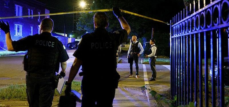 4 slain in Chicago mass killing all shot in head - police