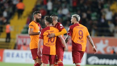 Galatasaray 27 Kez Direkleri Geçemedi
