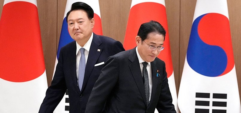 OUTGOING JAPANESE PREMIER CALLS FOR STRENGTHENING TIES WITH SOUTH KOREA