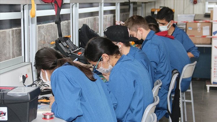 OSB’lerdeki mesleki eğitime ilgi artıyor
