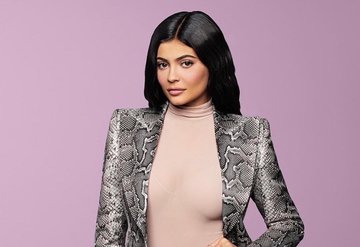 Kylie Jenner dünyanın en genç milyarderi!