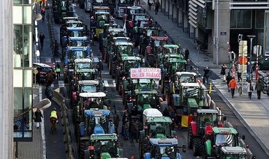 Farmers’ protests cast shadow over Brussels summit