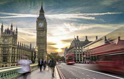 İngilizekonomisindenson18ayda65yılınenzayıfbüyümesi