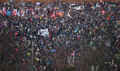 Over 150,000 at anti-right-wing demonstration in Berlin - police