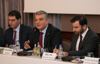 BenliTürkiyeYüzyılınabüyükbirgayretlehizmetetmeyeçalışıyoruz