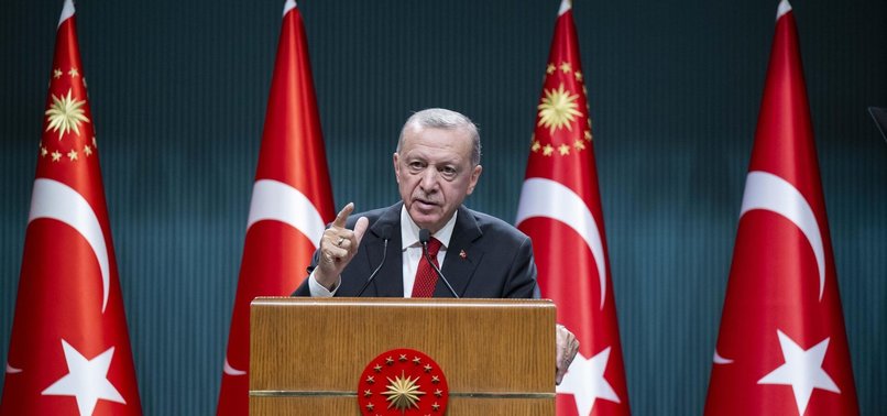 TURKISH PRESIDENT VOWS TO INTRODUCE NEW CIVILIAN CONSTITUTION