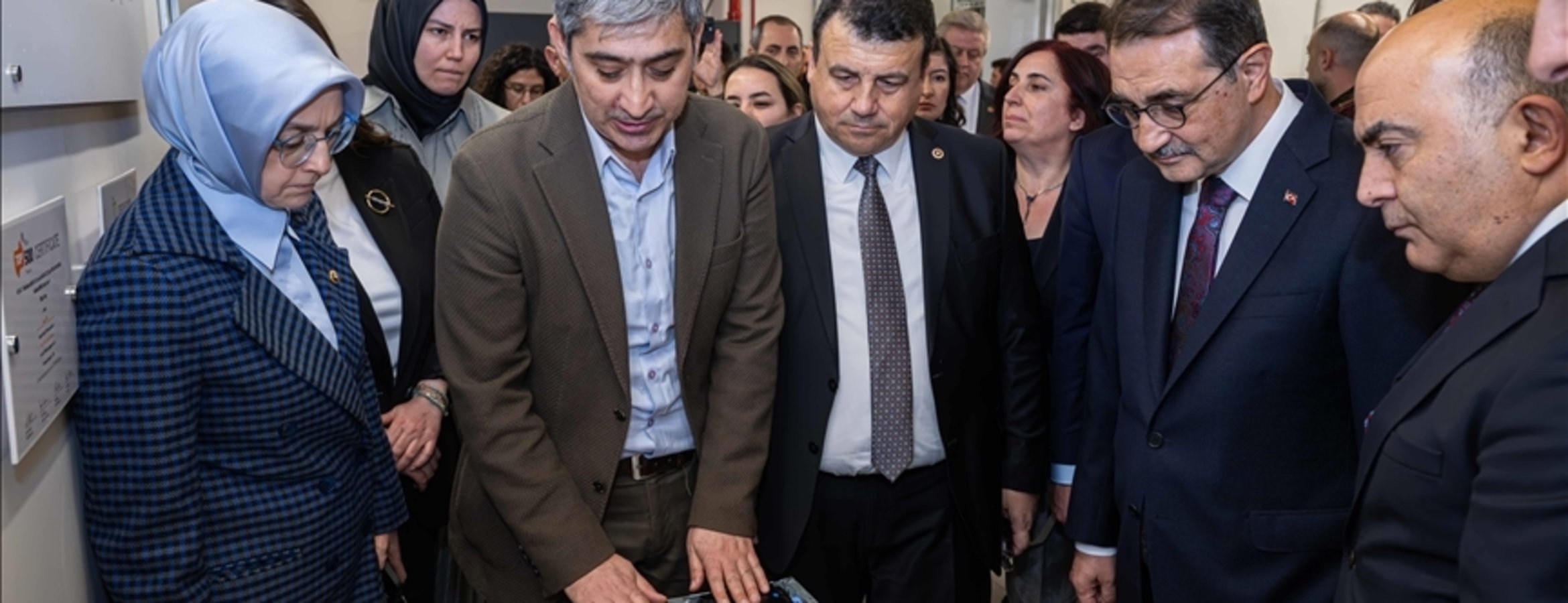 TBMM Yapay Zeka Araştırma Komisyonu üyeleri süper bilgisayar ARF ACC hakkında bilgi aldı